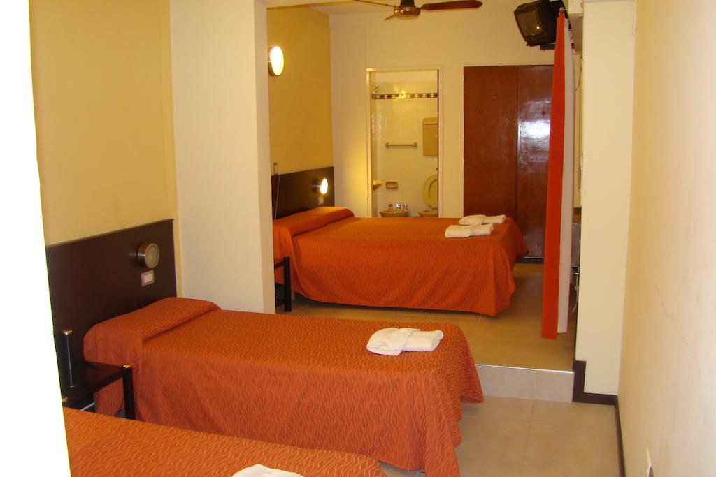 Hotel Temu Villa Carlos Paz Rum bild