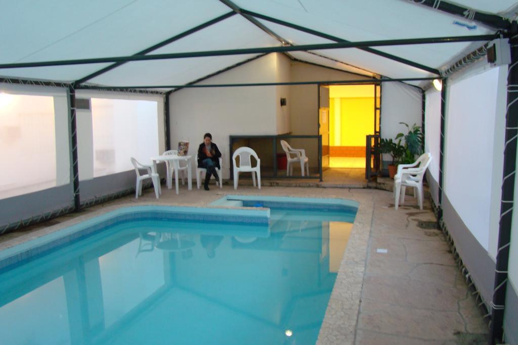 Hotel Temu Villa Carlos Paz Exteriör bild