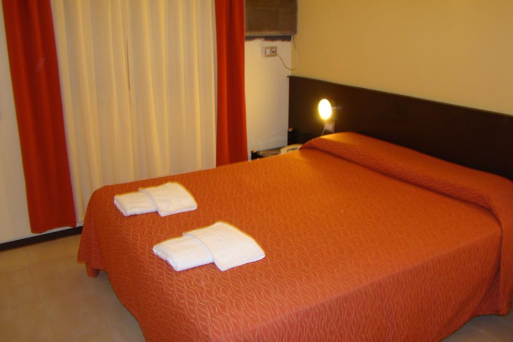 Hotel Temu Villa Carlos Paz Rum bild