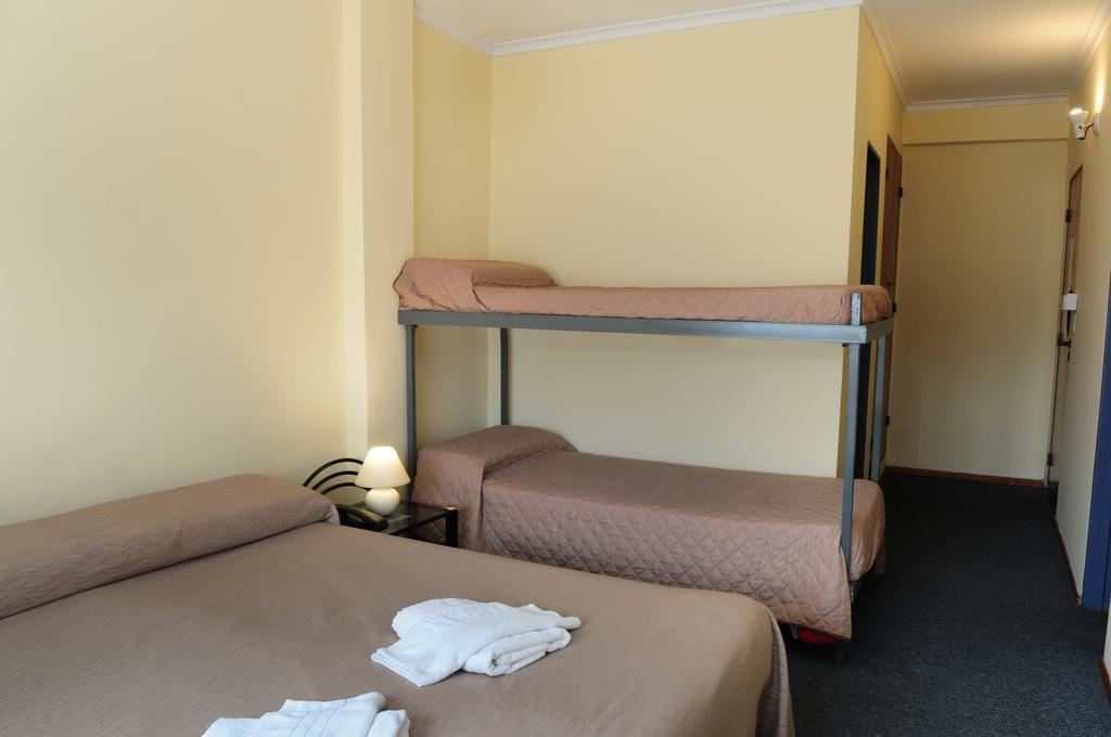 Hotel Temu Villa Carlos Paz Exteriör bild
