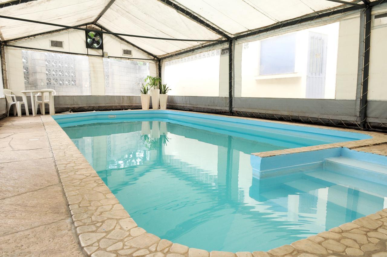 Hotel Temu Villa Carlos Paz Exteriör bild